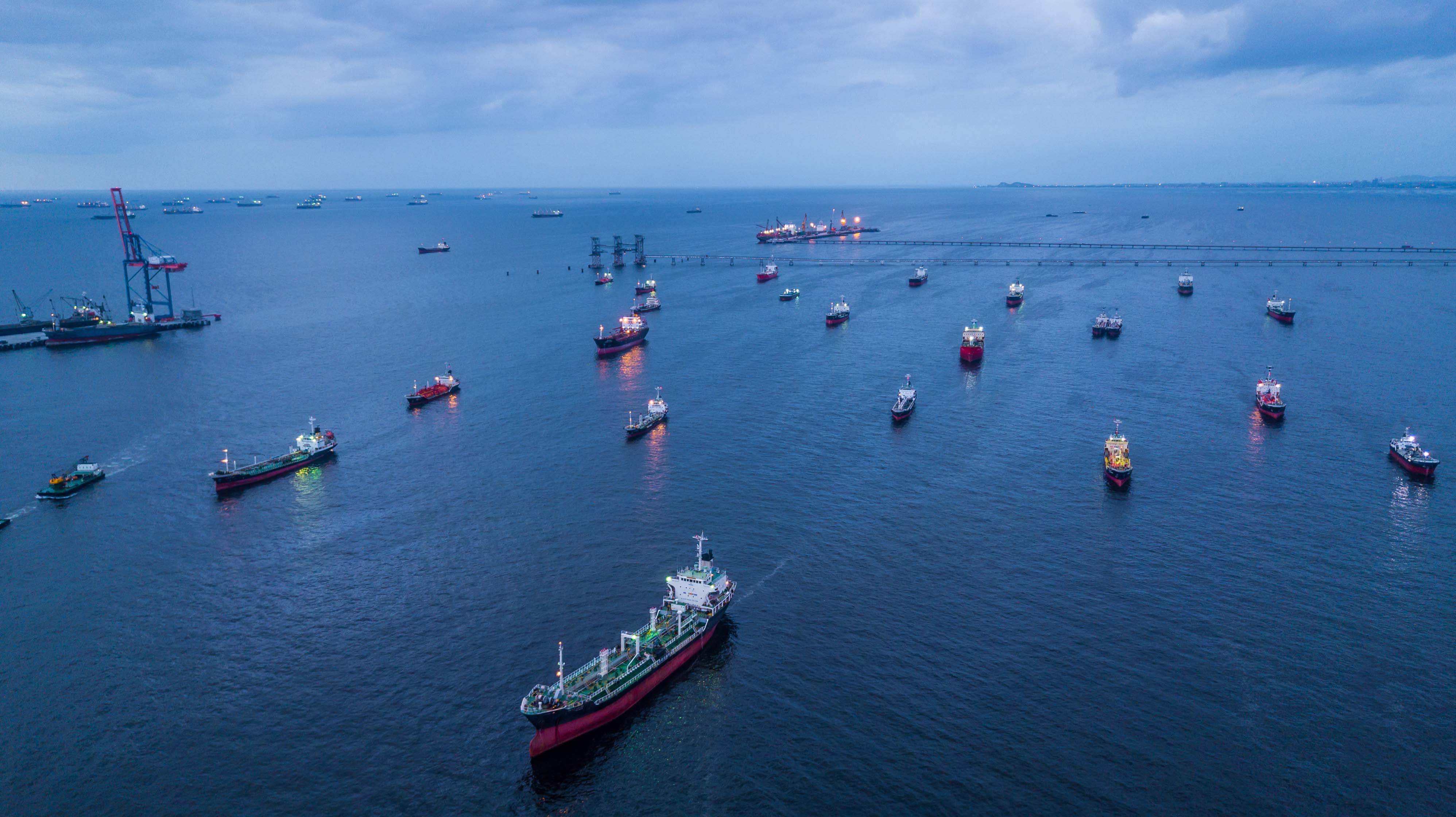 aerial view oil tanker gas tanker loading port sea night.jpg