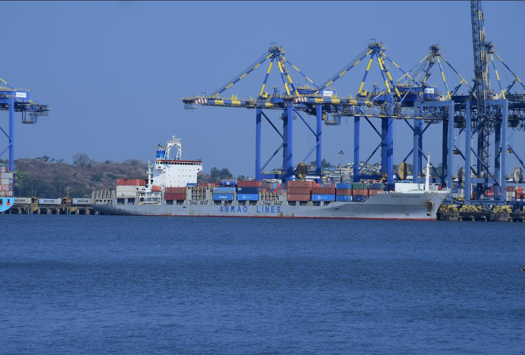Abrao Lines Ship